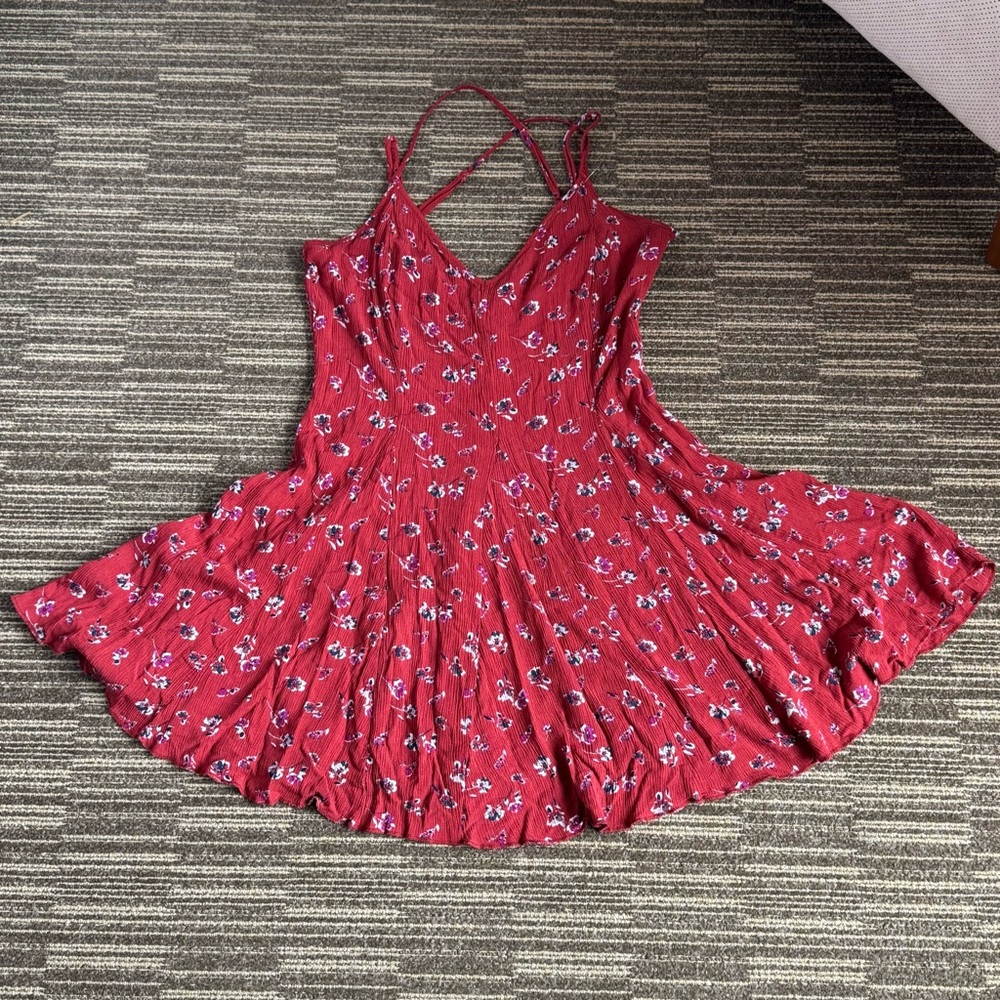 Sold
American Eagle Red Floral Dress - Picture 1 of 7